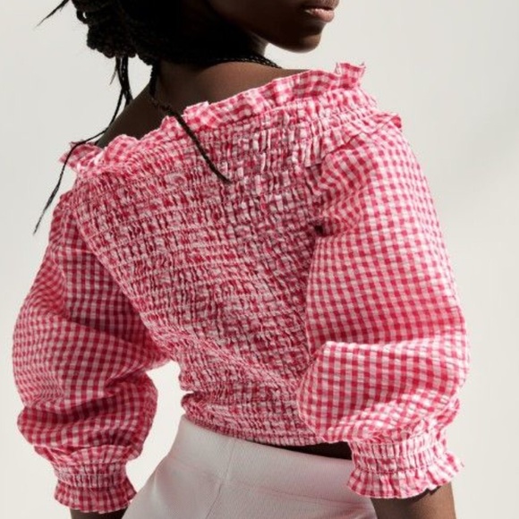 ZARA red/white stretch gingham smocked top size small - Picture 4 of 11